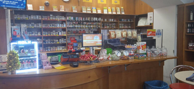 Attività/licenza in vendita a Firenze