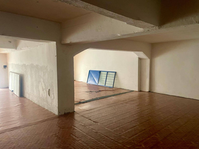 Negozio in affitto a Chivasso