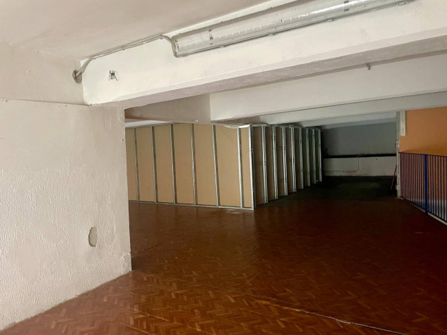 Negozio in affitto a Chivasso