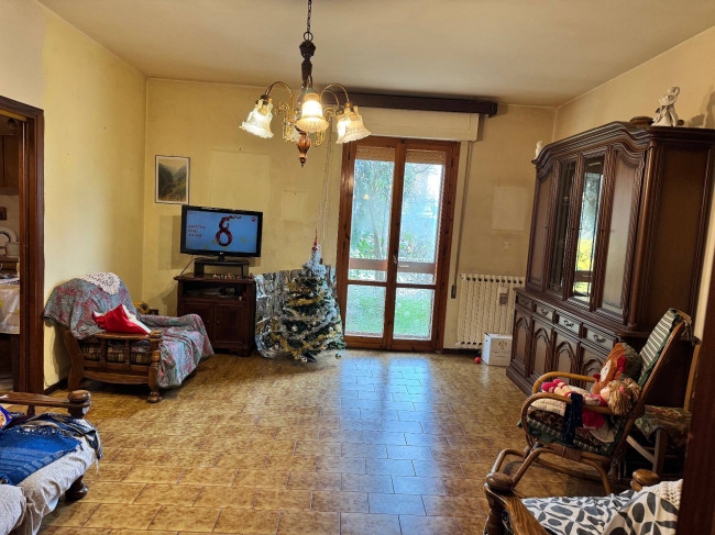 Casa semi indipendente in vendita a Lamporecchio