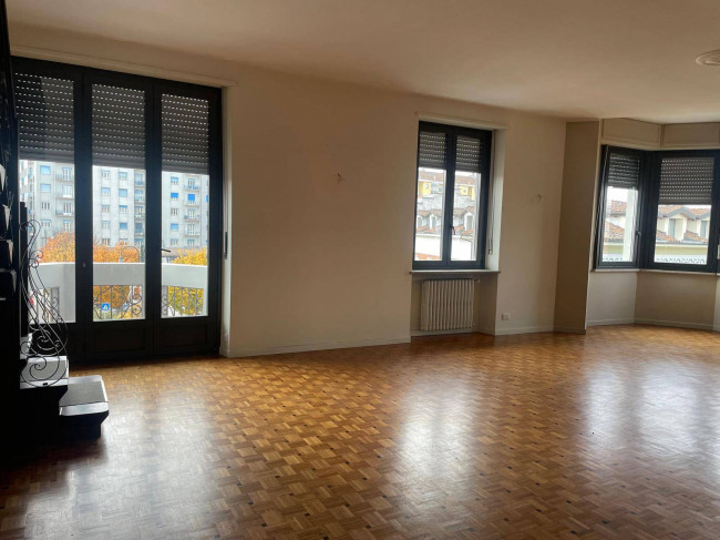 Appartamento in affitto a Chivasso