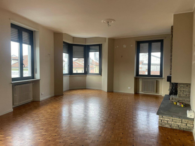 Appartamento in affitto a Chivasso