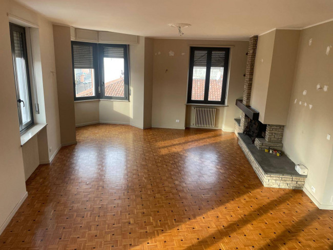 Appartamento in affitto a Chivasso