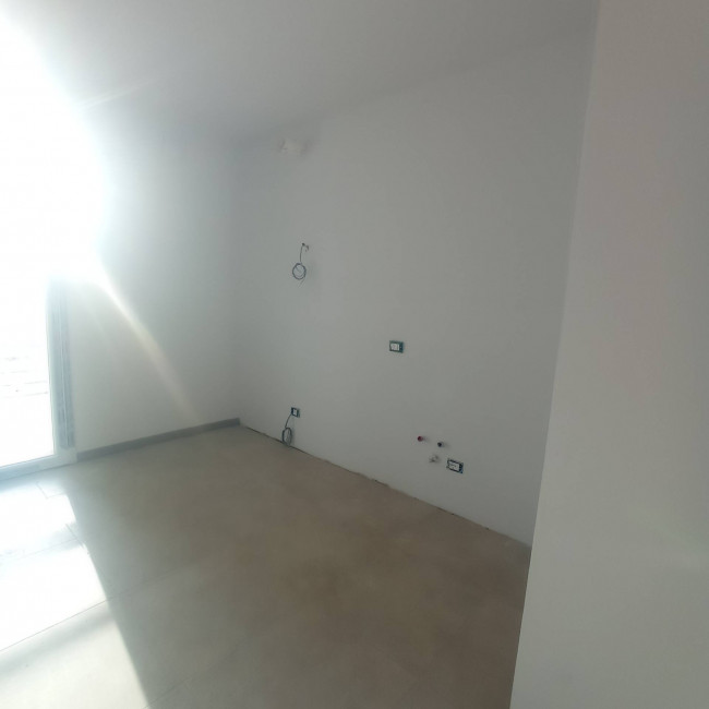 Appartamento in vendita a Capraia e Limite