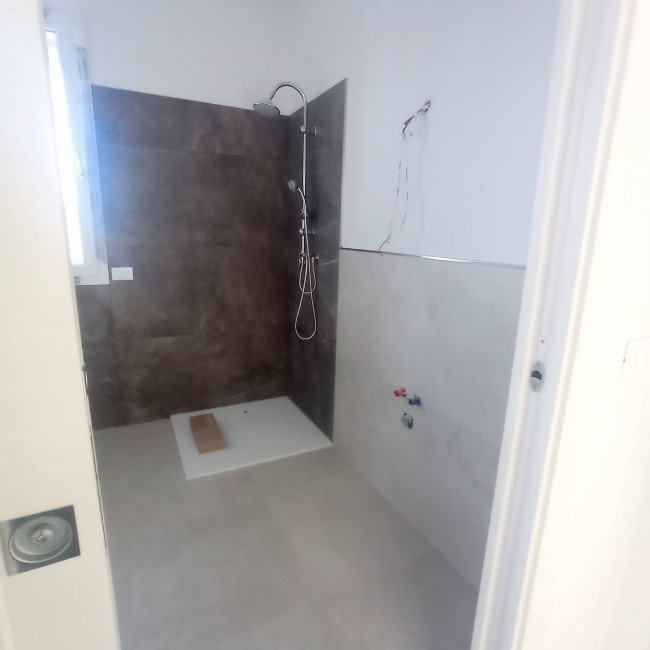 Appartamento in vendita a Capraia e Limite