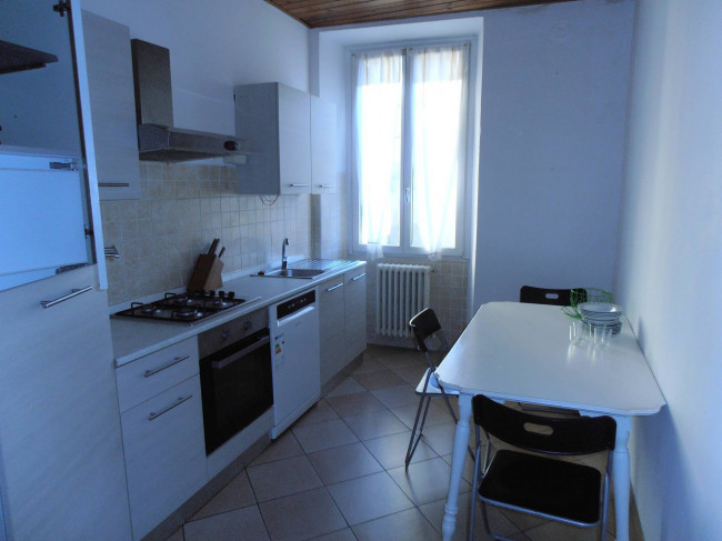 Appartamento in affitto a Luino