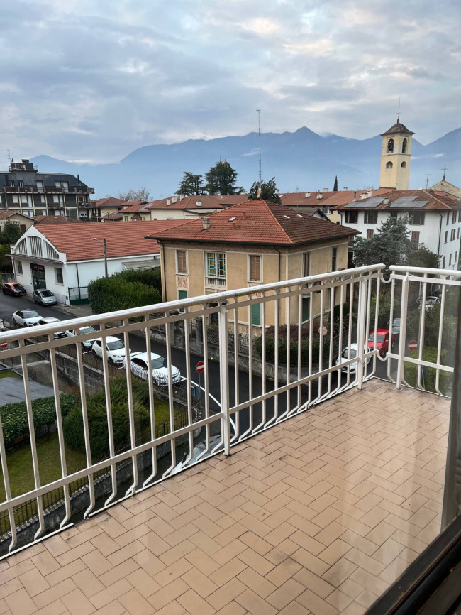 Appartamento in affitto a Luino