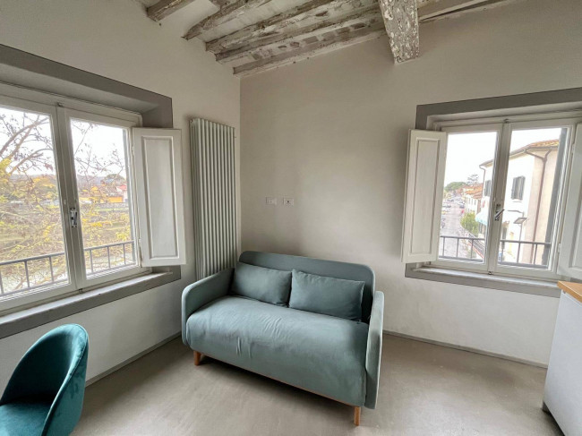 Appartamento in affitto a Capraia e Limite