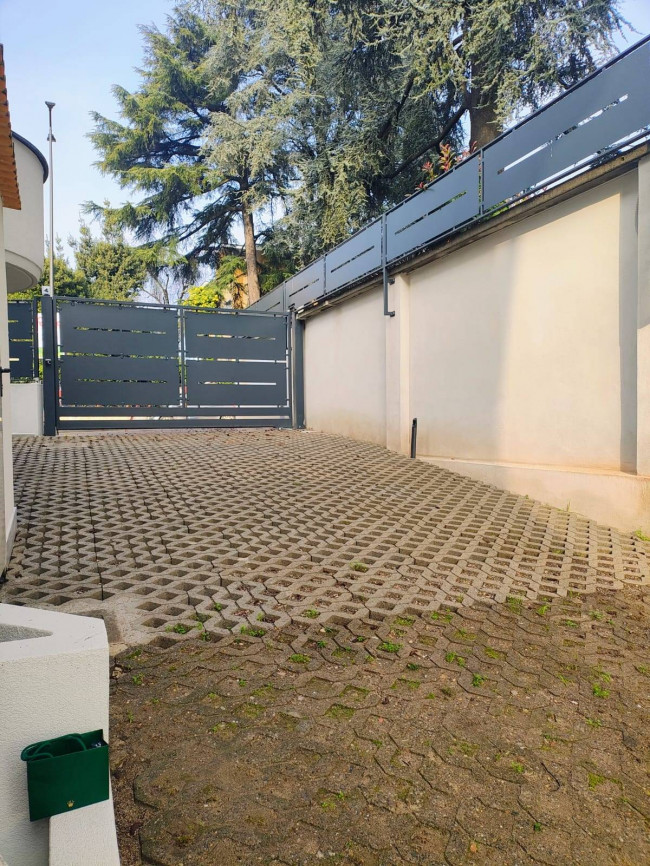 Villa in vendita a Legnano