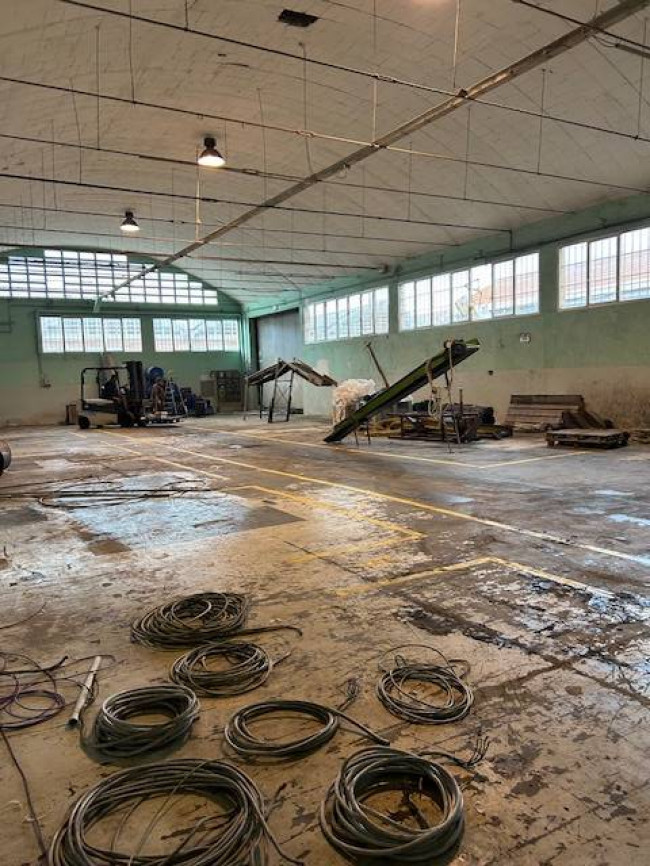 Laboratorio Artigianale in affitto a Santa Croce sull'Arno