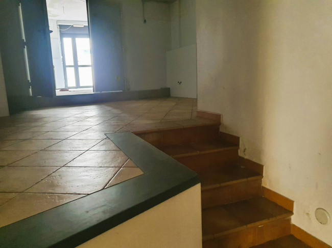 Fondo Commerciale in affitto a Montelupo Fiorentino