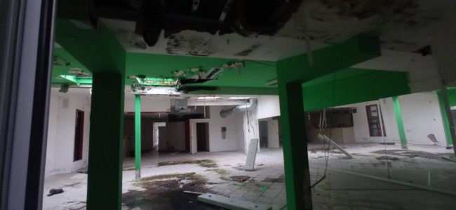 Fondo Artigianale in affitto a Empoli