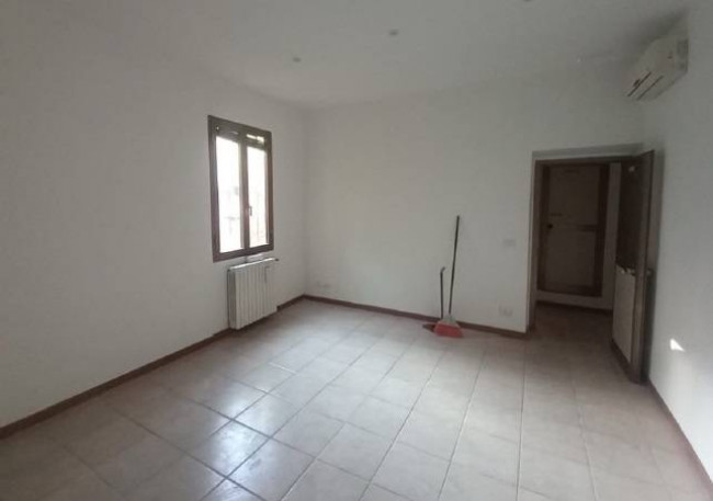 Casa semi indipendente in vendita a Firenze