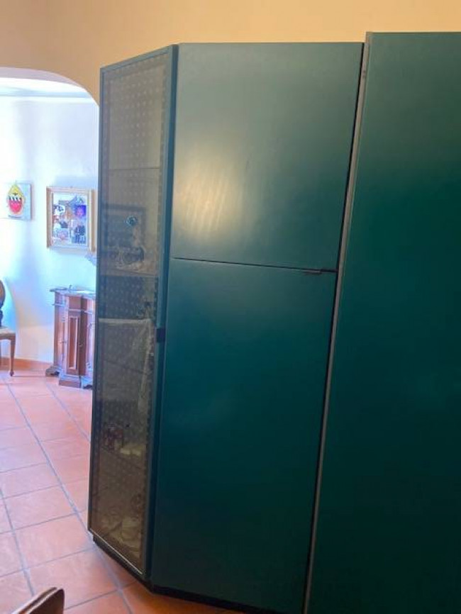 Appartamento in affitto a Capraia e Limite