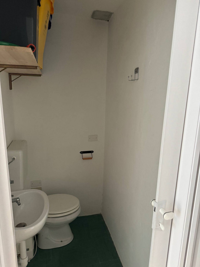 Fondo Commerciale in affitto a Lamporecchio