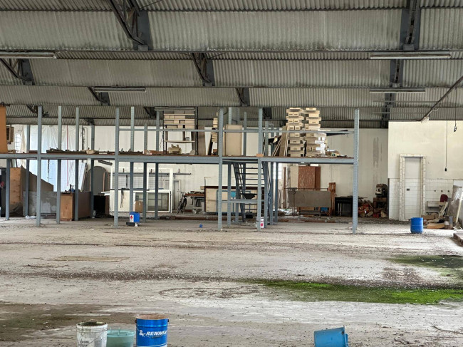 Fondo Artigianale in affitto a Forlì