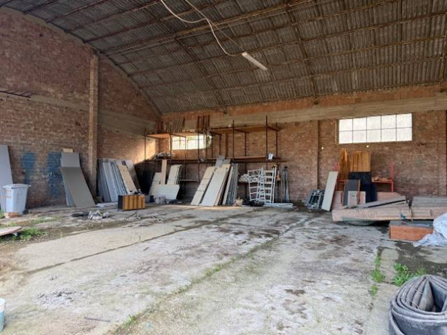 Capannone in affitto a San Miniato