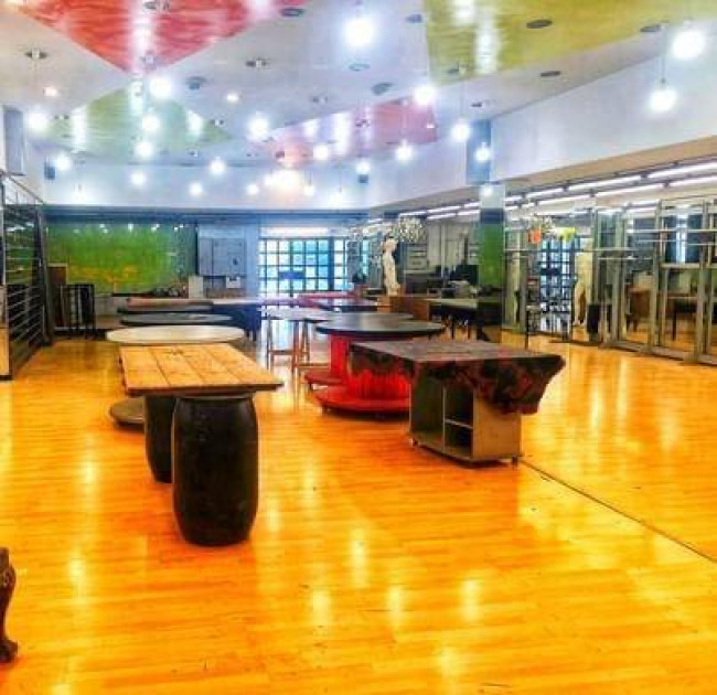 Fondo Commerciale in affitto a Santa Croce sull'Arno