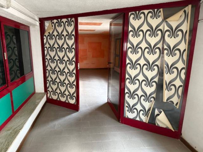 Fondo Commerciale in affitto a Santa Croce sull'Arno