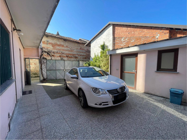 Casa indipendente in vendita a Rondissone