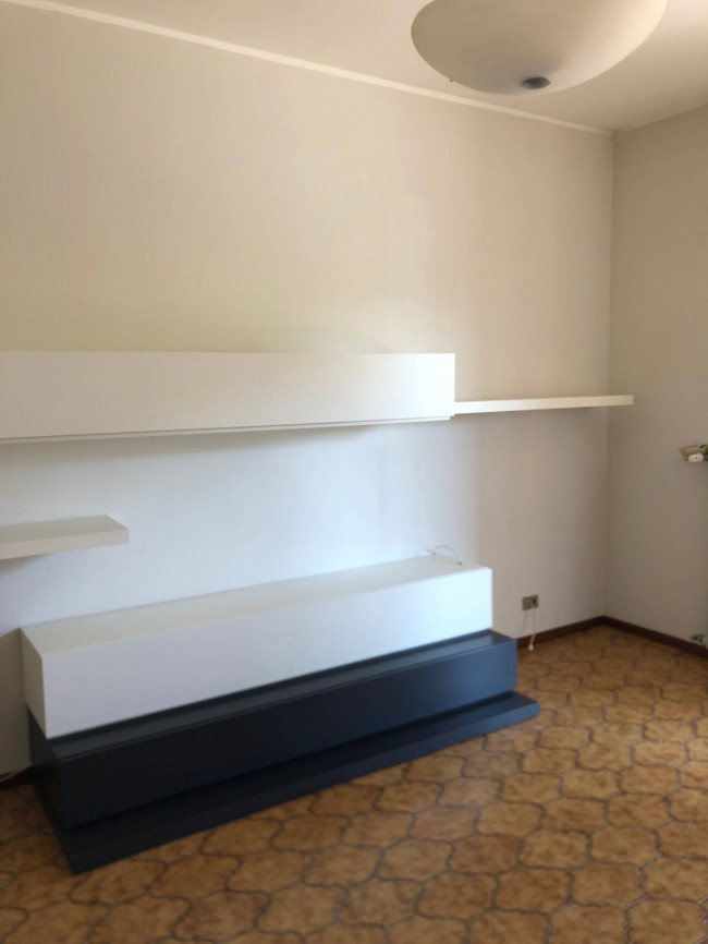 Appartamento in affitto a Luino