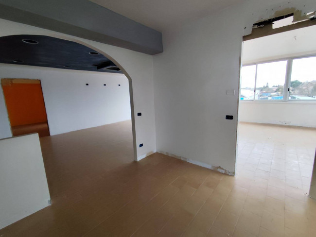 Ufficio in affitto a Poggibonsi