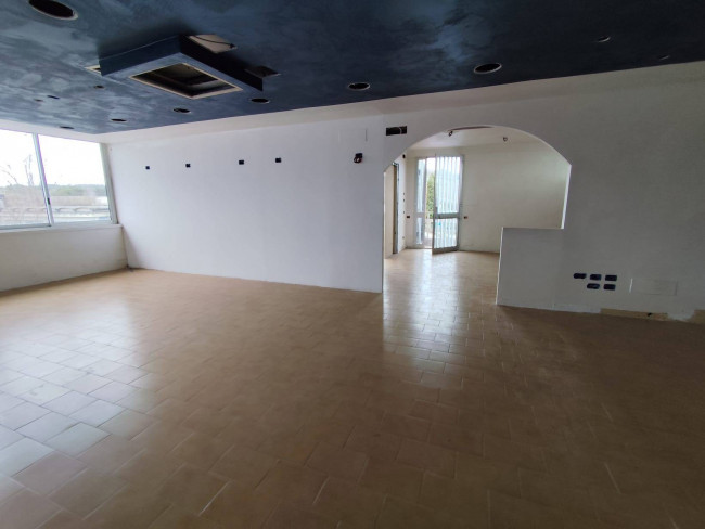 Ufficio in affitto a Poggibonsi