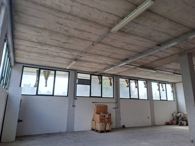 Laboratorio Artigianale in affitto a Empoli