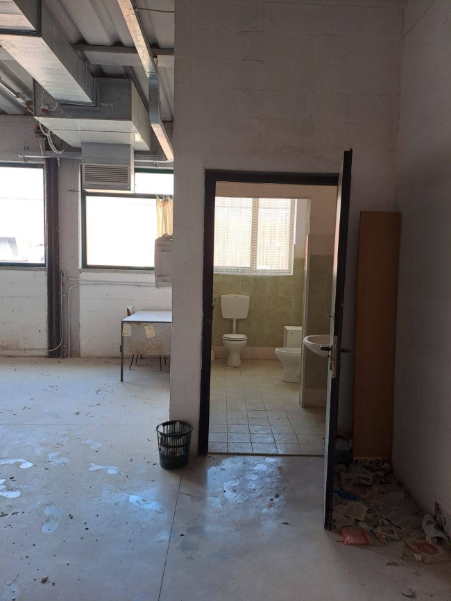 Laboratorio Artigianale in affitto a Empoli