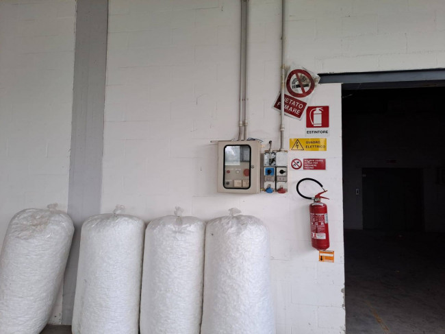 Laboratorio Artigianale in affitto a Empoli