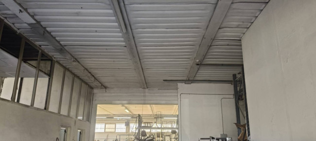 Fondo Artigianale in affitto a Empoli
