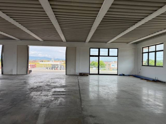 Fondo Artigianale in affitto a San Miniato