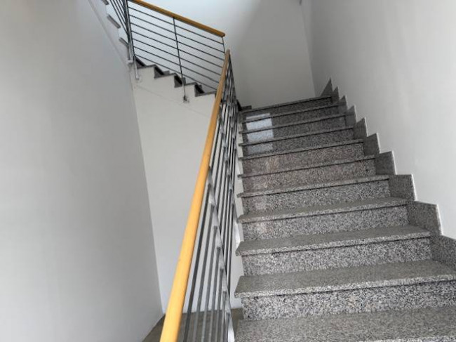 Fondo Artigianale in affitto a San Miniato