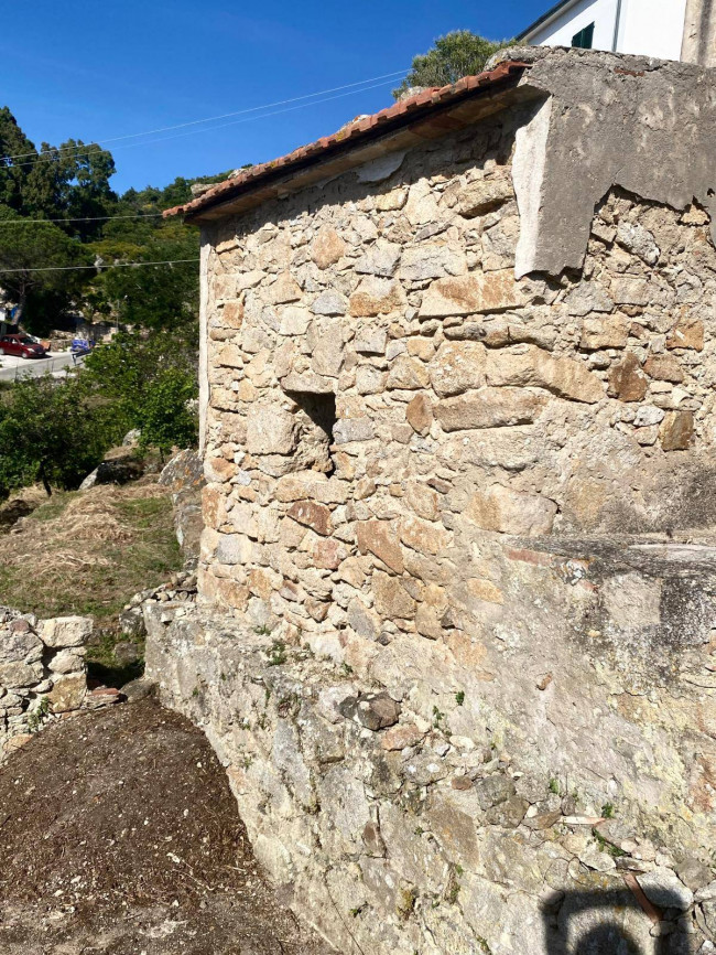 Casa indipendente in vendita a Marciana