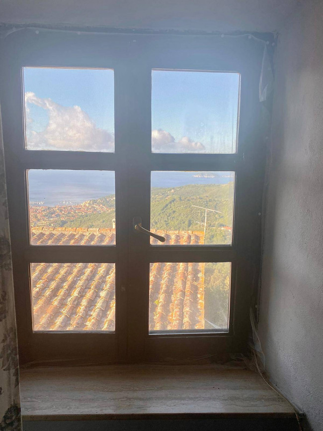 Appartamento in vendita a Marciana