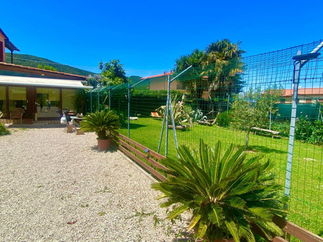 Casa semi indipendente in vendita a Marciana Marina