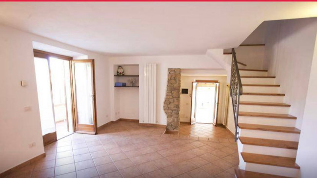 Casa semi indipendente in vendita a Marciana Marina