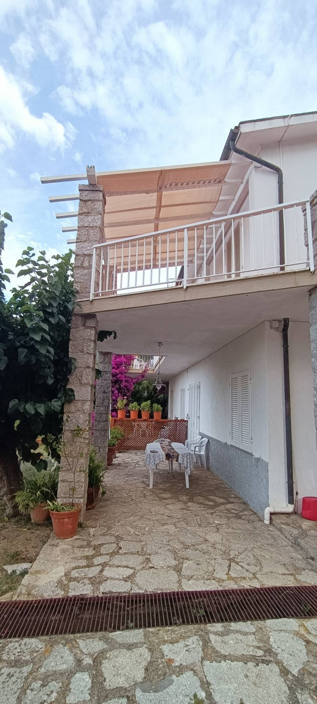 Appartamento in affitto a Campo nell'Elba