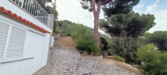 Appartamento in affitto a Campo nell'Elba