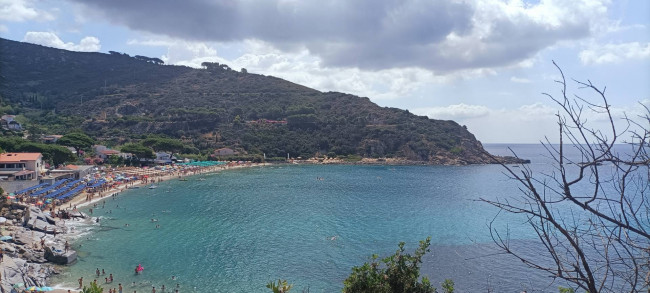 Appartamento in affitto a Campo nell'Elba