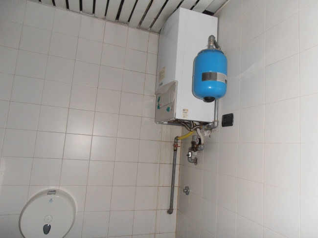 Negozio in affitto a Luino