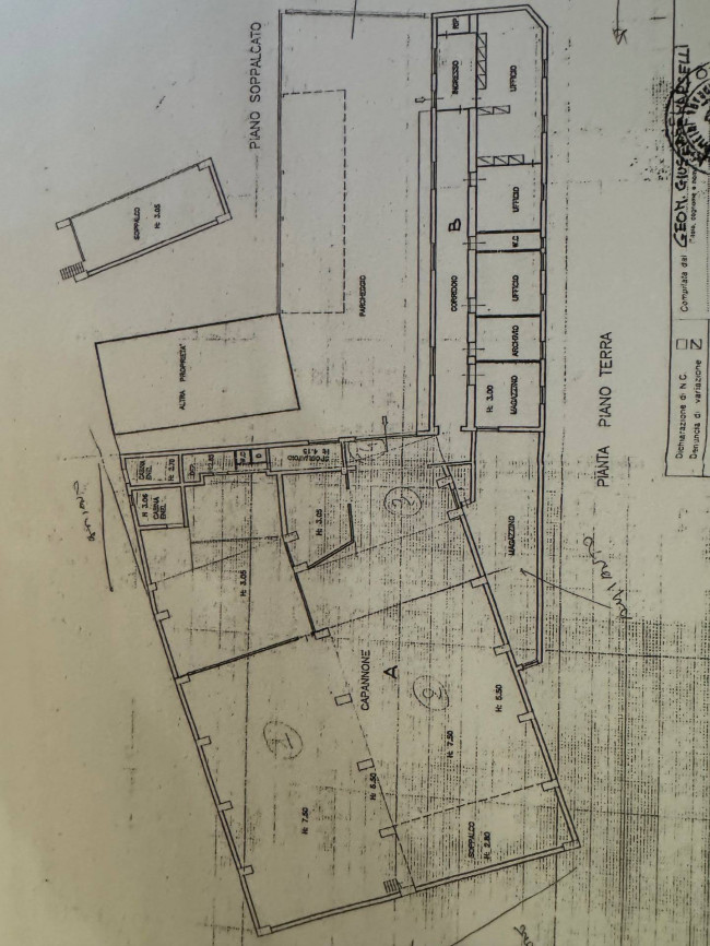 Capannone in vendita a Carrara