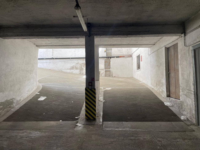 Box o garage in affitto a Chivasso