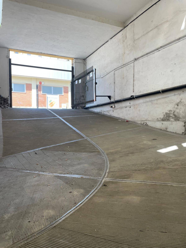 Box o garage in affitto a Chivasso