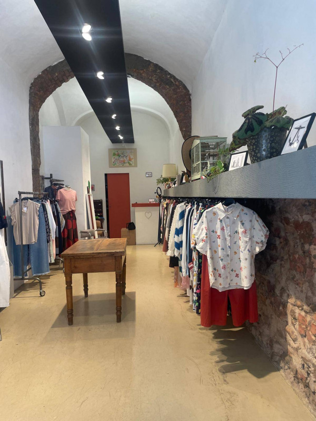 Negozio in affitto a Chivasso