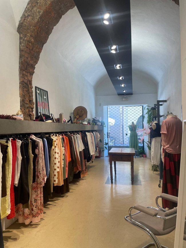 Negozio in affitto a Chivasso