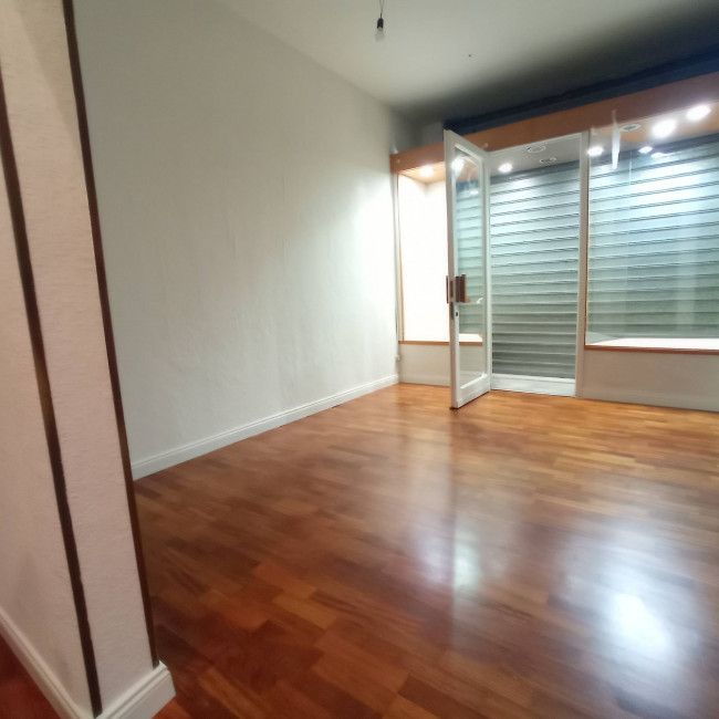 Fondo Commerciale in affitto a Empoli