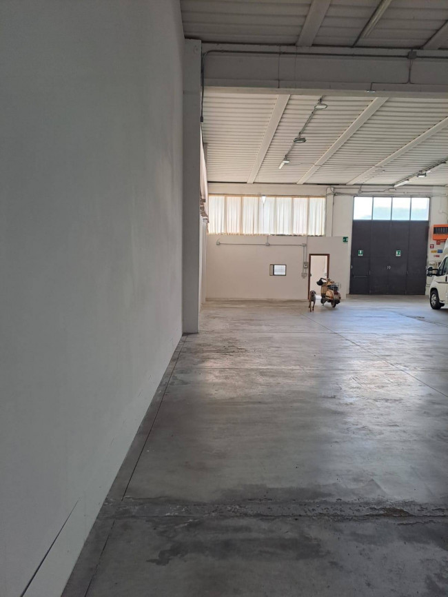 Capannone in affitto a Montelupo Fiorentino