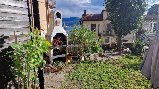 Appartamento in affitto a Maccagno con Pino e Veddasca