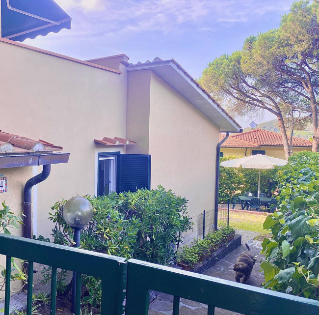 Casa semi indipendente in vendita a Marciana